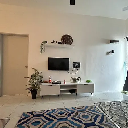 Zh Homestay Teluk Batik Lumut Exterior photo