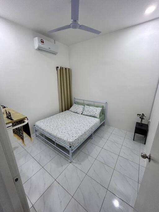 Holiday home Zh Teluk Batik Lumut